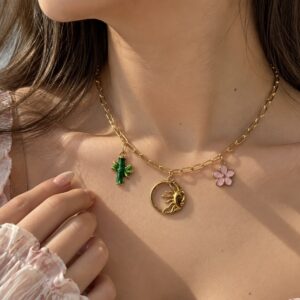 Collier doré - Inspiration Nezuko Kamado